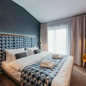 4* מלון Avena Boutique By Artery