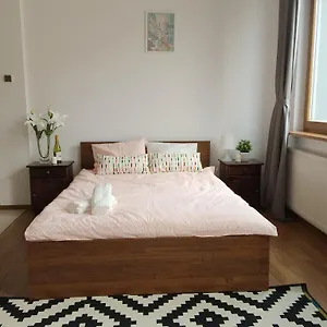 Apartment Luxury Piekna 