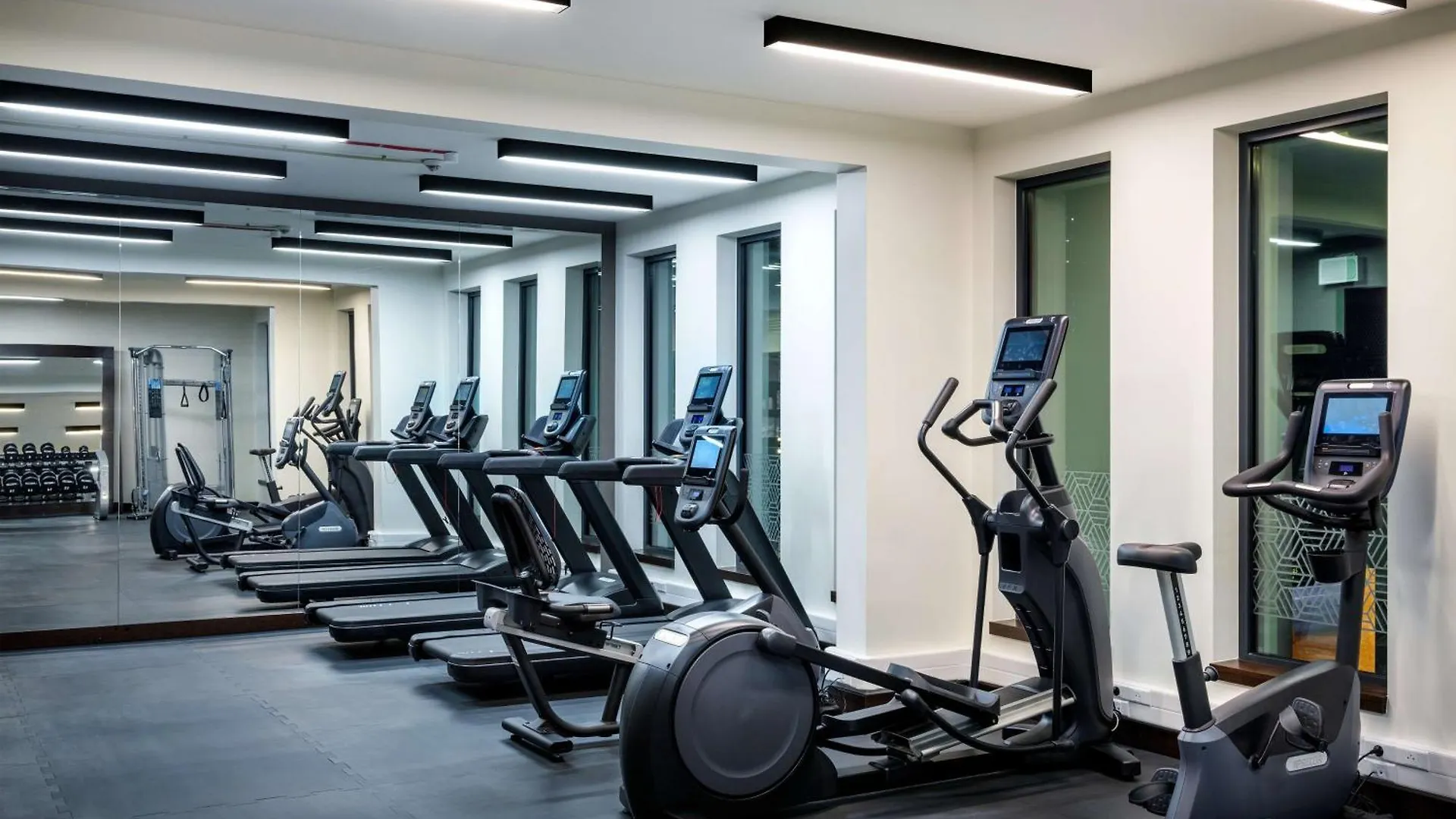 Hilton Garden Inn Krakow Airport Hotel